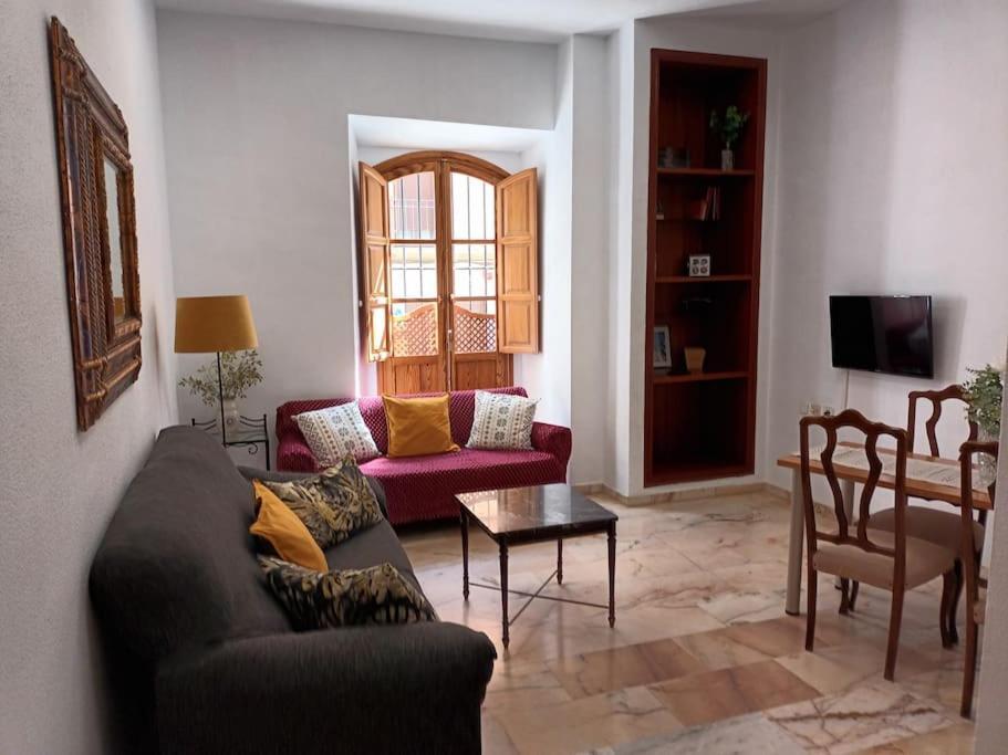 Apartamento Puerta Real Seville Ngoại thất bức ảnh