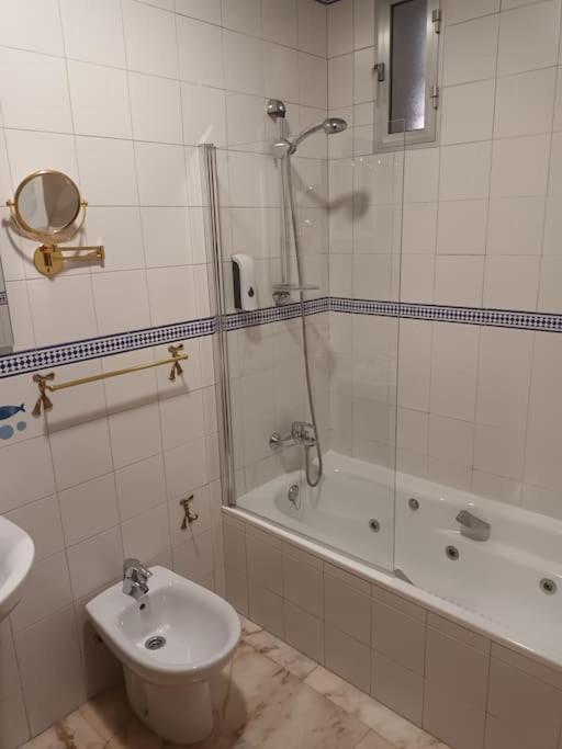 Apartamento Puerta Real Seville Ngoại thất bức ảnh