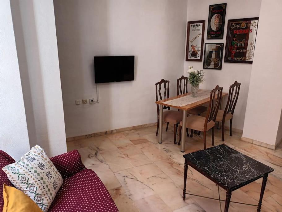 Apartamento Puerta Real Seville Ngoại thất bức ảnh
