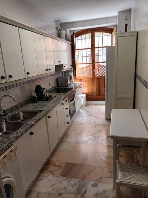Apartamento Puerta Real Seville Ngoại thất bức ảnh