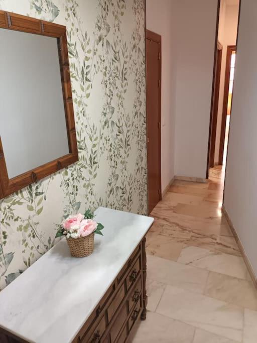 Apartamento Puerta Real Seville Ngoại thất bức ảnh